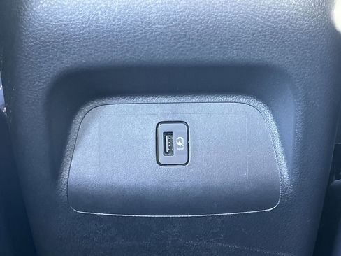 Certified 2025 Nissan Sentra SR image 15