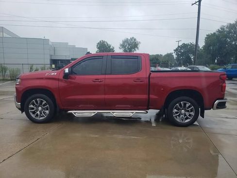 Used 2021 Chevrolet Silverado 1500 LT w/ Z71 Off-Road Package AWD/4WD image 8