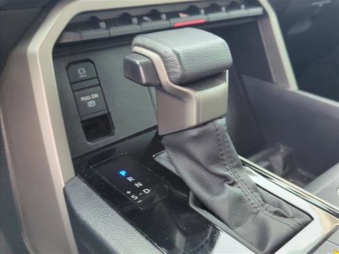 Used 2023 Toyota Tundra SR5 w/ SR5 Premium Package RWD image 23