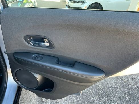 Used 2019 Honda HR-V Sport image 15