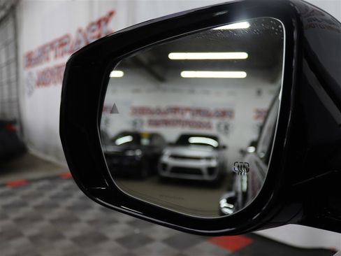 Used 2022 Jeep Grand Cherokee Overland w/ Luxury Tech Group IV image 35