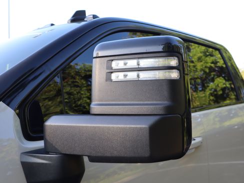 Used 2026 GMC Sierra 2500 AT4 w/ AT4 Premium Plus Package AWD/4WD image 19