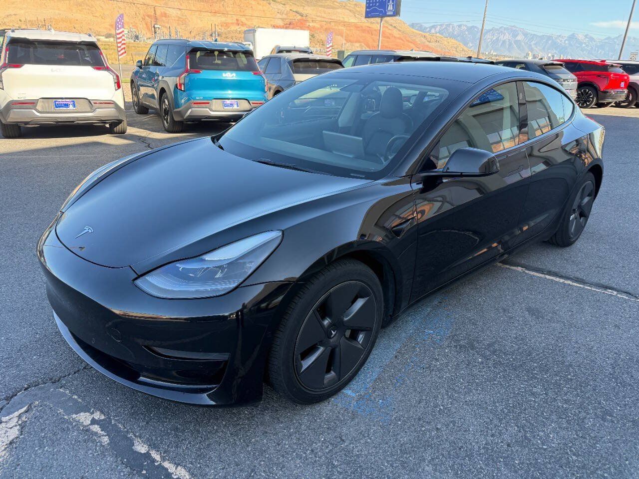 Used 2022 Tesla Model 3 Long Range AWD/4WD image 2