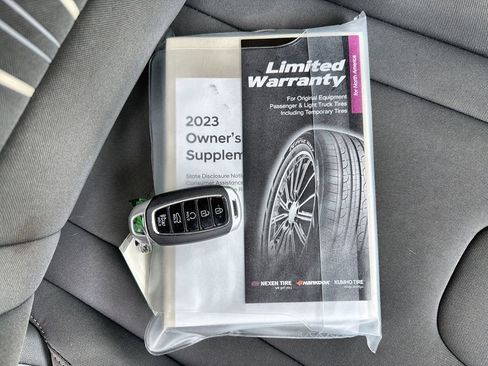 Certified 2023 Hyundai Elantra SEL FWD image 36