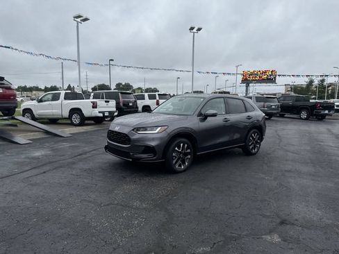 Used 2026 Honda HR-V EX-L image 2