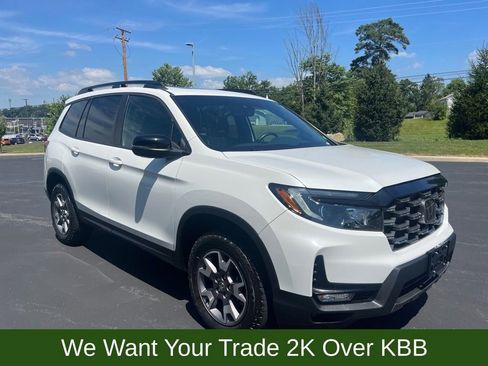 Used 2022 Honda Passport TrailSport image 7