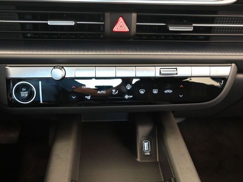 New 2025 Hyundai Ioniq 6 SE image 29