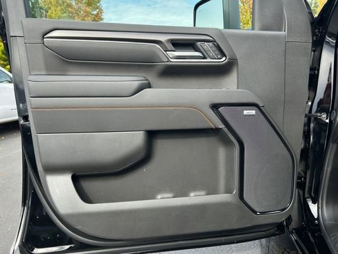 New 2025 GMC Sierra 2500 AT4 w/ AT4 Premium Plus Package image 22