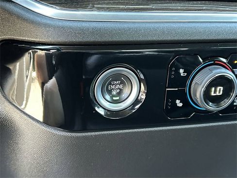 Used 2022 Chevrolet Silverado 1500 LT image 27