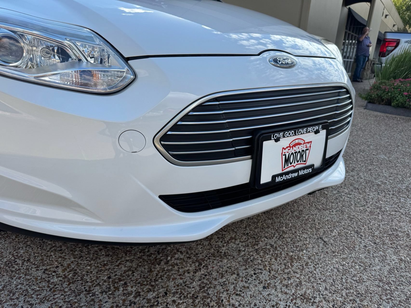 Used 2018 Ford Focus Electric Hatchback FWD image 2