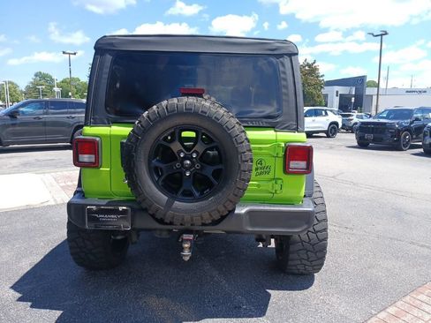 Used 2021 Jeep Wrangler Unlimited Sport AWD/4WD image 9