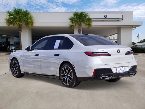 Certified 2023 BMW 760i xDrive w/ Parking Assistance Package image 6