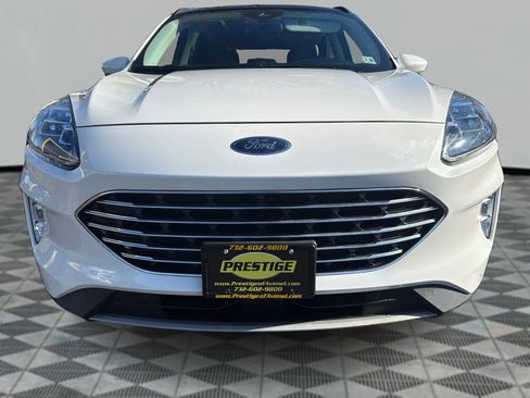 Used 2022 Ford Escape Titanium w/ Titanium Premium Package image 22