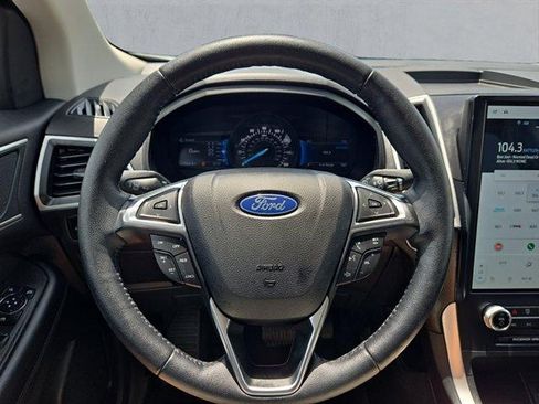 Used 2023 Ford Edge SEL w/ Convenience Package AWD/4WD image 13