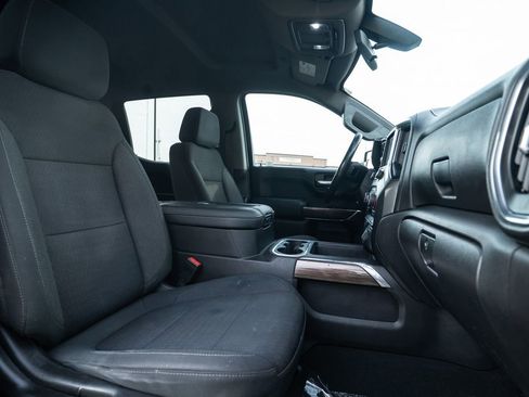 Used 2021 Chevrolet Silverado 1500 LT Trail Boss w/ Bed Protection Package image 15