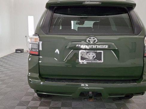 Certified 2022 Toyota 4Runner TRD Sport image 3