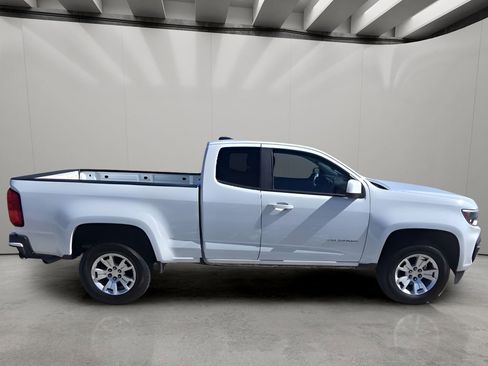Used 2022 Chevrolet Colorado LT w/ Fleet Safety Package image 6