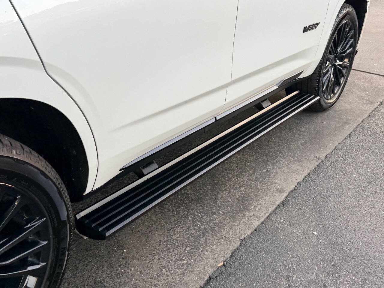 Used 2023 Cadillac Escalade V w/ LPO, Floor Liner Package AWD/4WD image 14