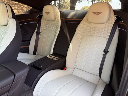 Used 2025 Bentley Continental GT Speed AWD/4WD image 34