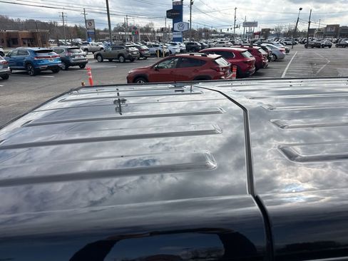 Used 2025 Jeep Wrangler Sahara 4xe image 25