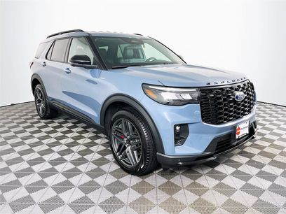 Used 2025 Ford Explorer ST-Line w/ ST-Line Street Pack