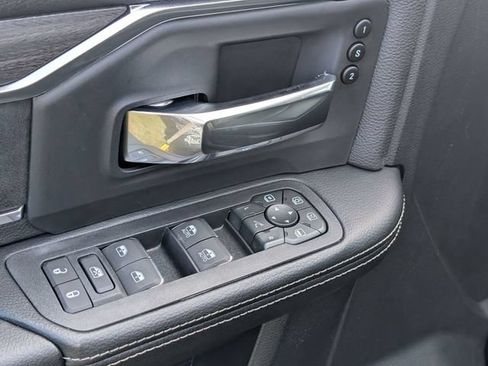 New 2026 RAM 3500 Laramie AWD/4WD image 10