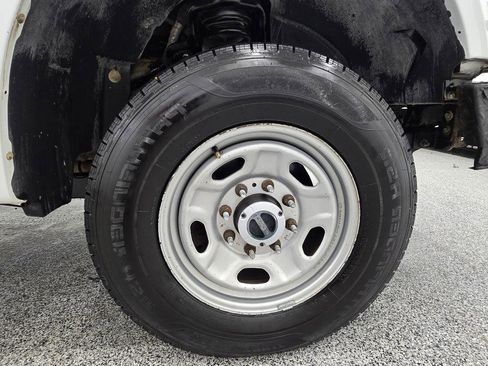 Used 2010 Ford F250 XL AWD/4WD image 28