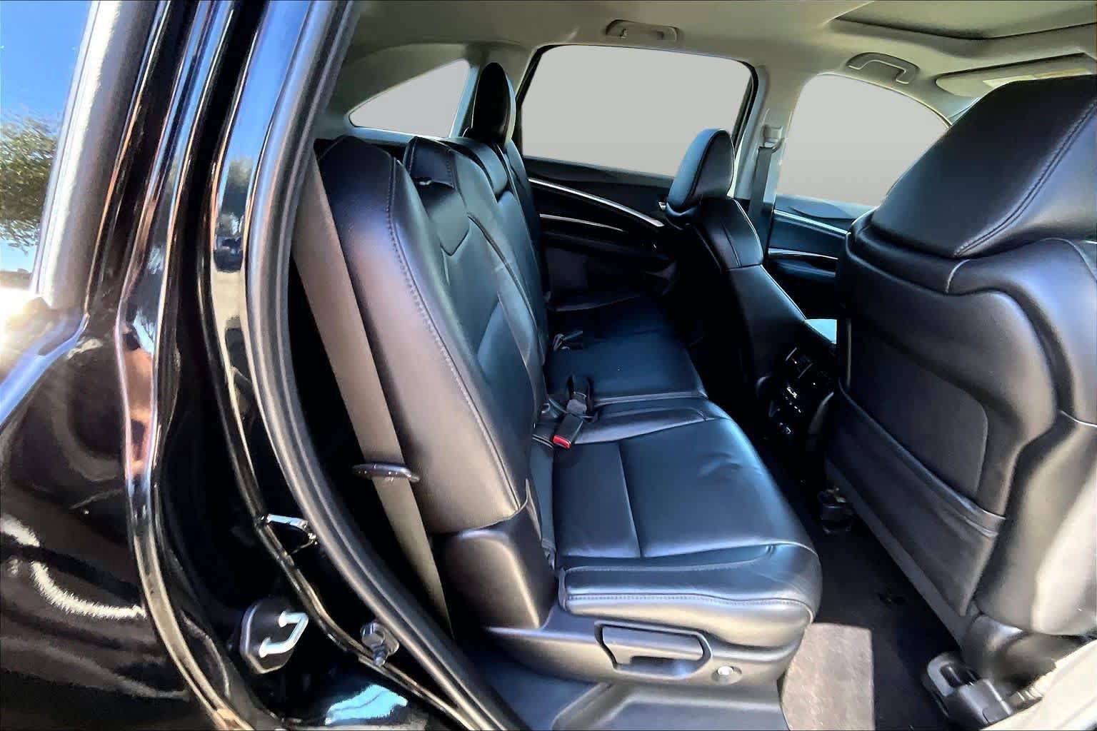 Used 2020 Acura MDX FWD image 19