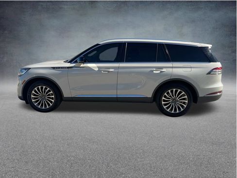 Used 2021 Lincoln Aviator Reserve w/ Elements Package Plus AWD/4WD image 9
