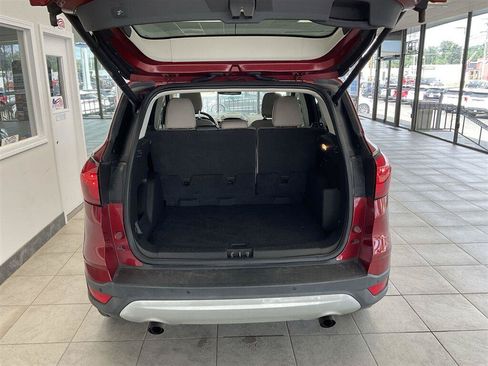 Used 2019 Ford Escape SEL AWD/4WD image 16