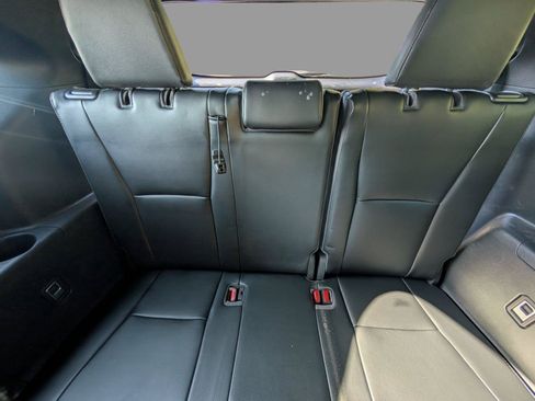 Used 2022 Toyota Highlander XSE FWD image 37