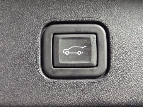 Used 2024 Cadillac Lyriq Luxury w/ LPO, Floor Liner Package image 23