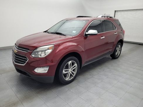 Used 2017 Chevrolet Equinox Premier w/ Enhanced Convenience Package image 2