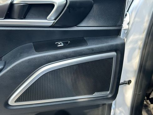 Used 2024 Kia Telluride S FWD image 44