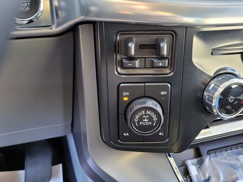 New 2025 Ford F150 Lariat w/ Equipment Group 502A High image 21