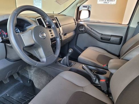 Used 2012 Nissan Xterra S AWD/4WD image 12