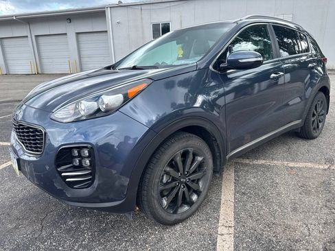 Used 2018 Kia Sportage EX w/ EX Sport Appearance Package AWD/4WD image 2