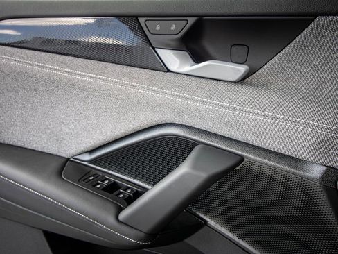 New 2026 Volkswagen Tiguan S FWD image 23