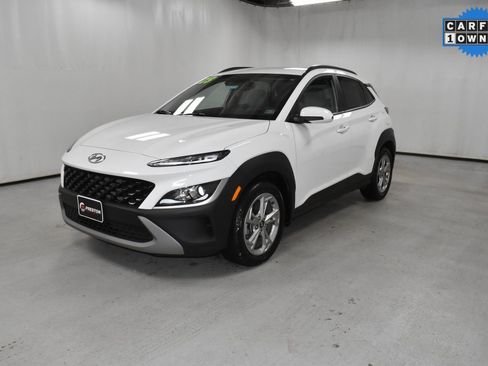 Used 2023 Hyundai Kona SEL image 2