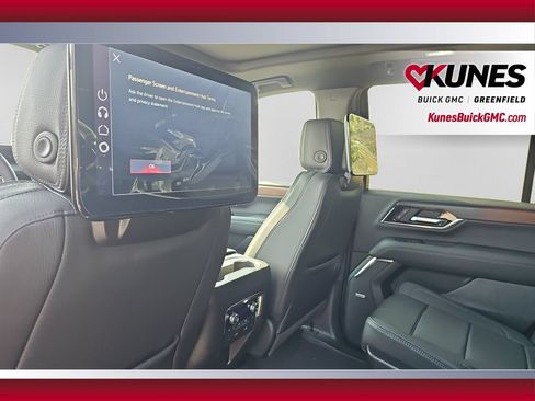 New 2026 GMC Yukon Denali w/ Denali Reserve Package AWD/4WD image 22