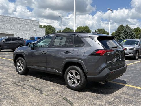 Used 2025 Toyota RAV4 XLE AWD/4WD image 6