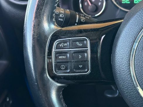 Used 2014 Jeep Wrangler Unlimited Sahara AWD/4WD image 27