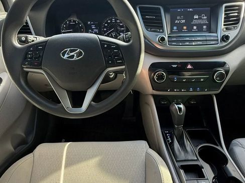 Used 2018 Hyundai Tucson SEL AWD/4WD image 32