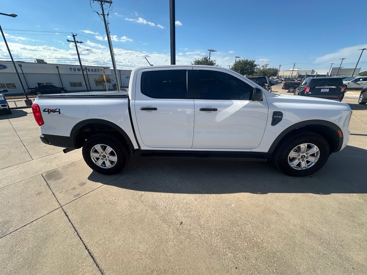 Used 2024 Ford Ranger XL AWD/4WD image 2