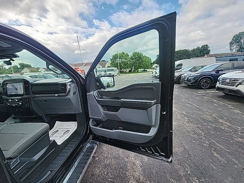 Used 2025 Ford F150 XLT w/ Equipment Group 301A Standard AWD/4WD image 13