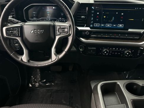 Used 2023 Chevrolet Silverado 1500 RST w/ Z71 Off-Road Package image 16