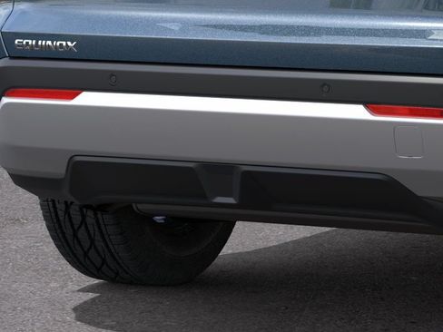 New 2027 Chevrolet Equinox LT FWD image 14