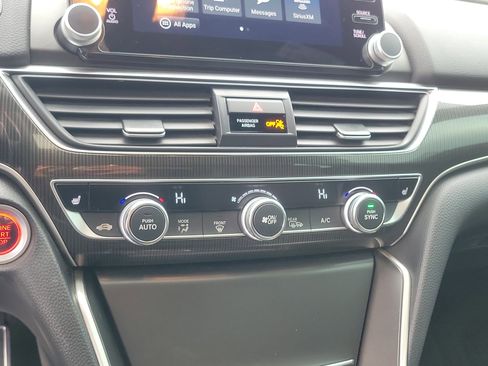 Used 2021 Honda Accord Sport image 27