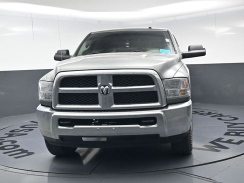 Used 2013 RAM 2500 Tradesman w/ Chrome Appearance Group image 11