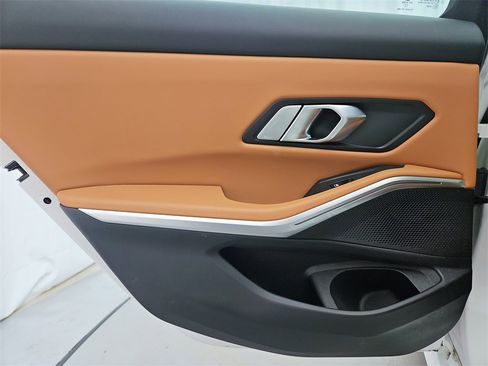 Used 2023 BMW 330i xDrive Sedan w/ Driving Assistance Package image 25